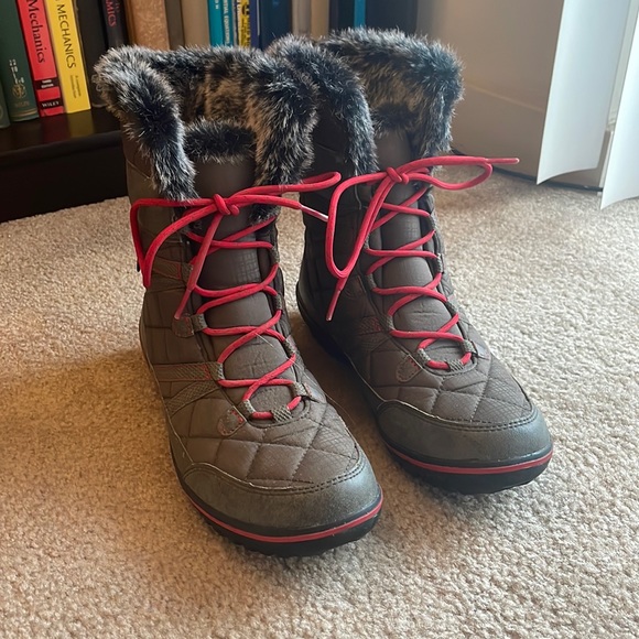 L.L. Bean Shoes - LL Bean Women’s Snow Boots